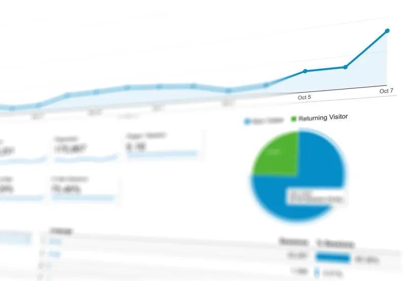 The Marketer's Dilemma: When Shorter Links Mean Blinder Campaigns